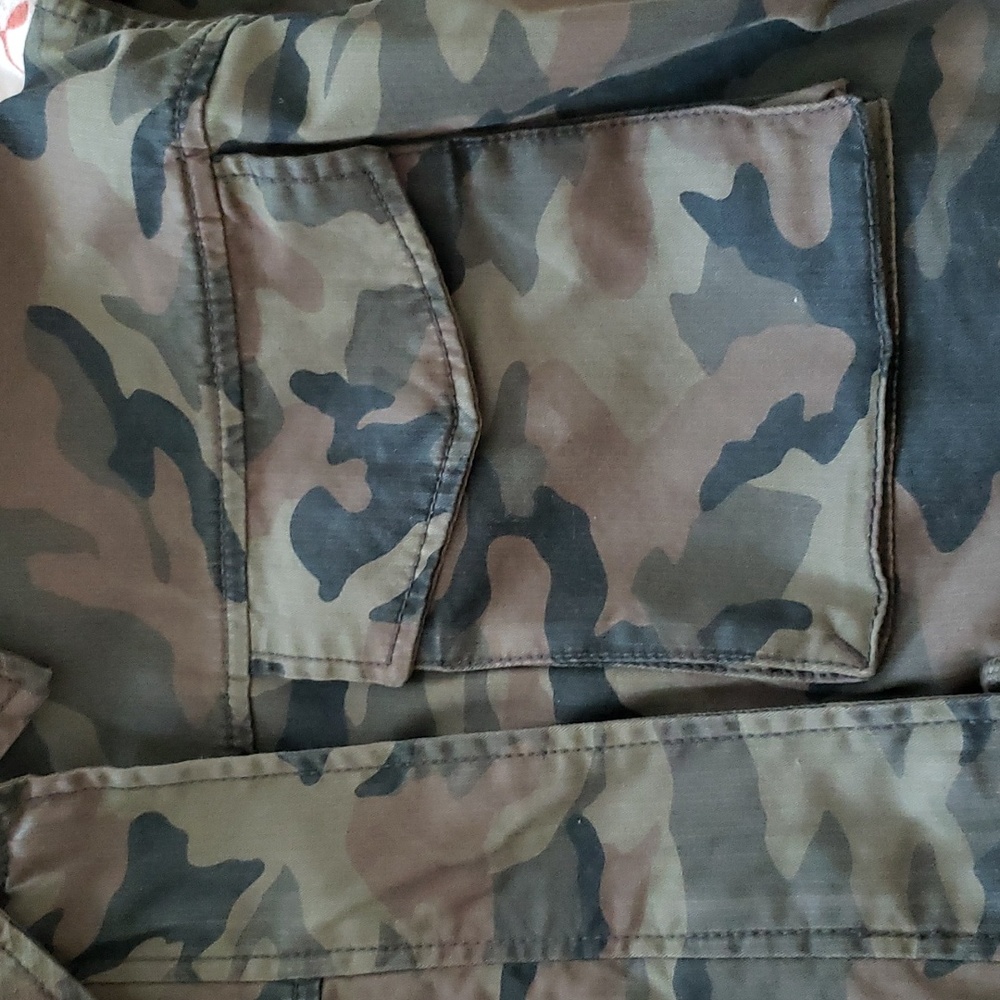 Gap overaized camo utility twill 4 pocket jacket - Picture 10 of 11